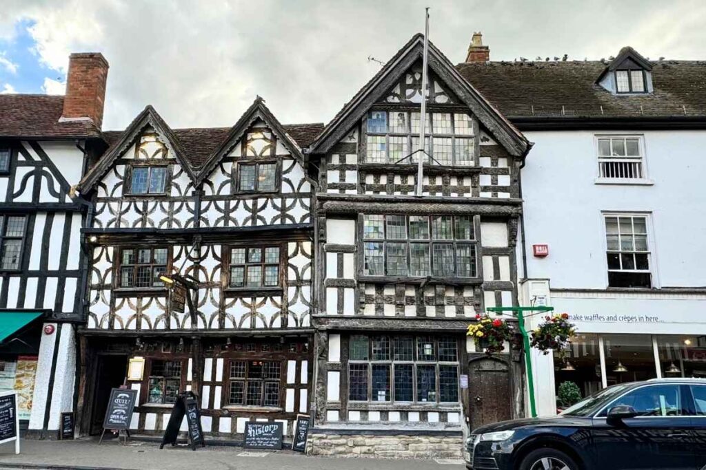 Historic English Pubs